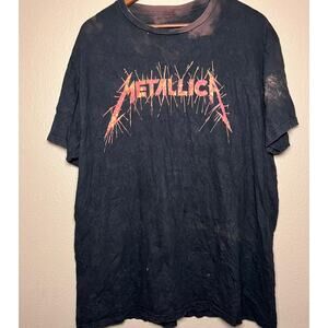 💀 Metallica Distressed Skull Graphic Band Tee – 2X
